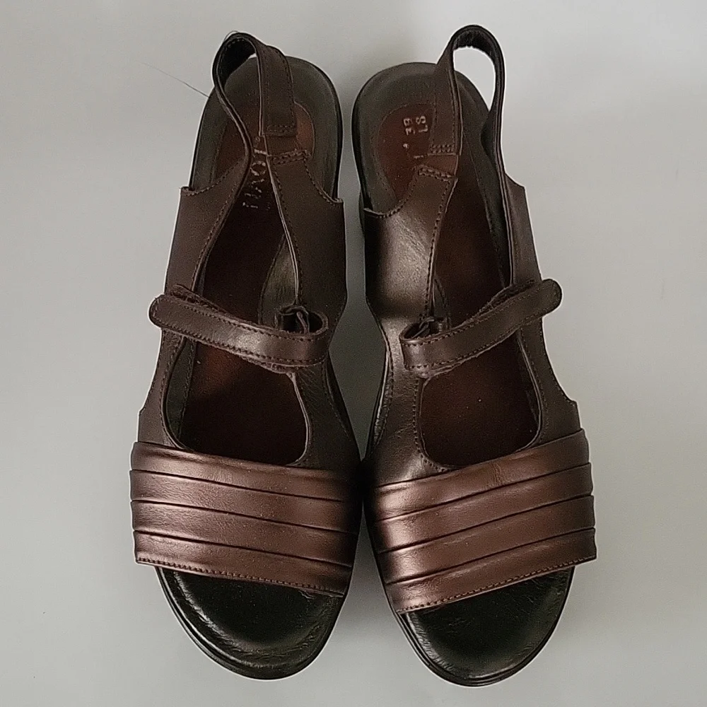 NAOT Womens Bronze And Brown Wedge Sandals Sz 8 EU39